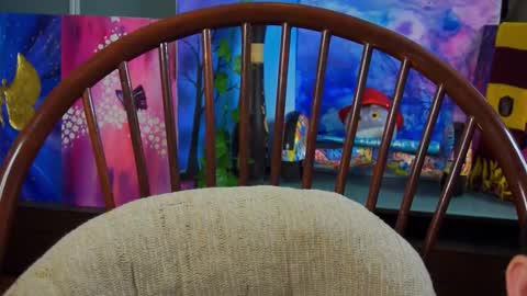 hi im Lyle online show from February 16, 2025, 9:15 am