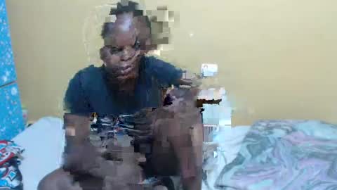 lyn_anna online show from March 7, 2025, 6:54 pm