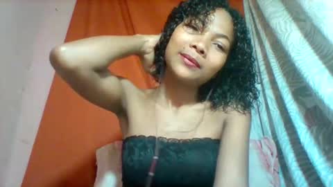 Snapshot of lyndah19 chatting on December 2, 2025, 8:08 am lyndah19 online show from December 2, 2025, 8:08 am