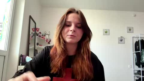 Sophia online show from April 15, 2026, 10:11 am