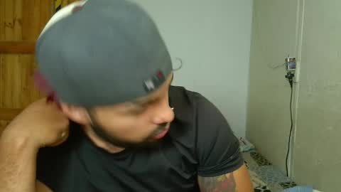 Snapshot of lynn_n_samuel chatting on May 23, 2026, 5:23 am lynn_n_samuel online show from May 23, 2026, 5:23 am