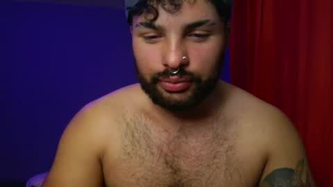 lynn_n_samuel online show from June 25, 2026, 7:02 am