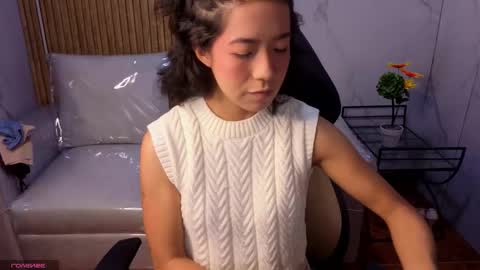 Snapshot of lynn_turner_ chatting on February 4, 2026, 1:06 pm lynn_turner_ online show from February 4, 2026, 1:06 pm