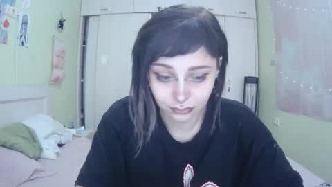 Kira online show from October 9, 2025, 10:24 am