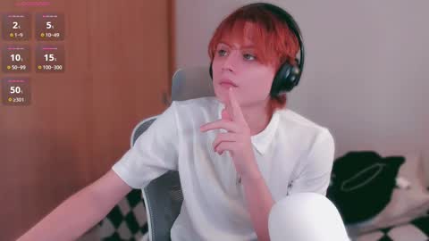 Snapshot of lyodass chatting on February 28, 2025, 8:07 pm Lyodass online show from February 28, 2025, 8:07 pm