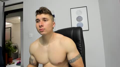 Lyonel online show from March 4, 2025, 3:59 pm