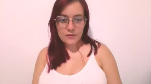 Lyra Carter online show from April 21, 2026, 11:07 pm