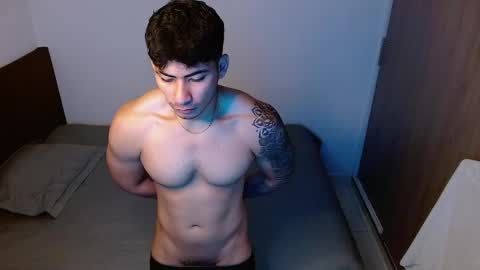 Snapshot of m1chaelx_ chatting on May 2, 2026, 2:33 pm MICHAEL online show from May 2, 2026, 2:33 pm