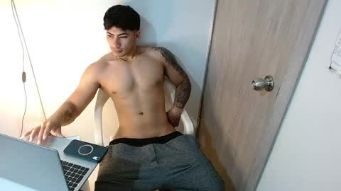 Snapshot of m1chaelx_ chatting on May 8, 2026, 3:17 pm MICHAEL online show from May 8, 2026, 3:17 pm