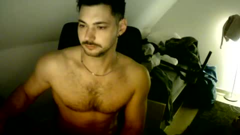 Snapshot of m1recevierrr chatting on June 13, 2026, 2:31 am m1recevierrr online show from June 13, 2026, 2:31 am