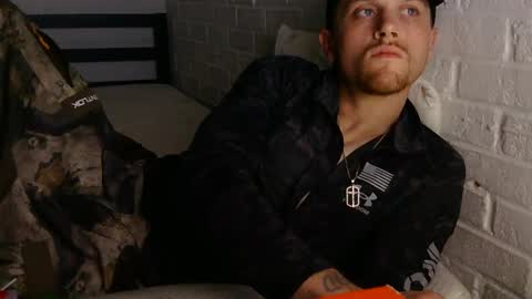 Hotandhairy online show from December 4, 2024, 8:23 am