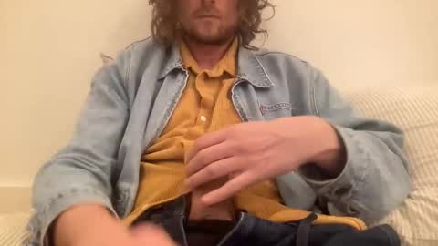 Snapshot of m9734 chatting on March 6, 2026, 2:13 pm m9734 online show from March 6, 2026, 2:13 pm