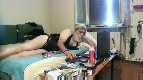 Snapshot of maax1970to chatting on September 11, 2025, 10:37 am maax1970 online show from September 11, 2025, 10:37 am