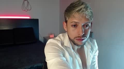 Snapshot of maaxxxrider chatting on October 29, 2025, 6:04 am YES MASTER  online show from October 29, 2025, 6:04 am