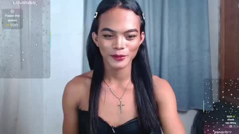 Snapshot of mabuhay_lola chatting on June 22, 2026, 8:00 am Divina online show from June 22, 2026, 8:00 am