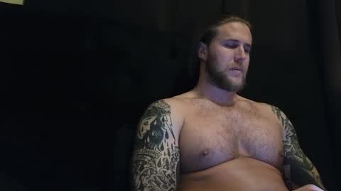 Snapshot of mac_drew chatting on December 29, 2024, 11:39 pm mac_drew online show from December 29, 2024, 11:39 pm