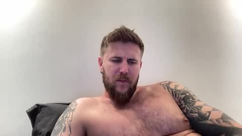 Snapshot of mac_drew chatting on April 1, 2026, 3:40 am mac_drew online show from April 1, 2026, 3:40 am