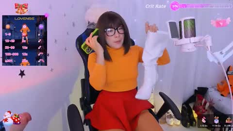 MacarenaIndependent model  online show from November 26, 2025, 7:48 pm