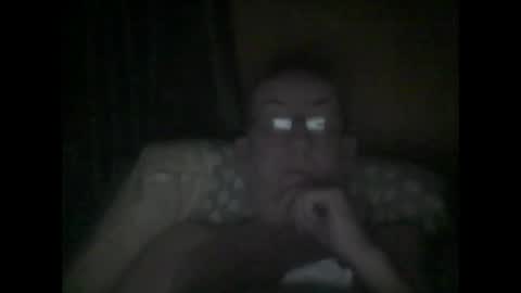 macbewdekan25 online show from February 1, 2025, 3:39 pm