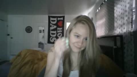 maceyloves online show from May 14, 2026, 2:57 pm
