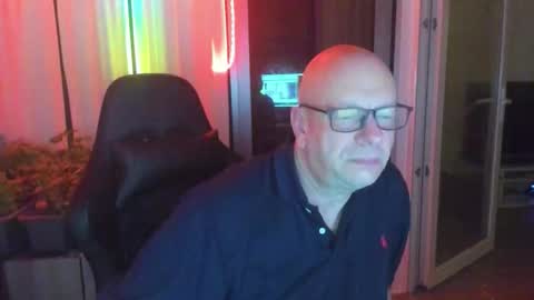 Andy online show from December 21, 2025, 12:40 am