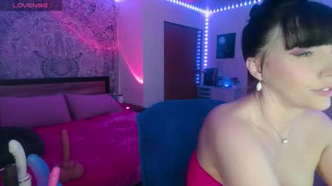 maciimayy online show from March 8, 2026, 9:29 pm