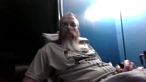 Snapshot of mack68220 chatting on December 14, 2024, 11:34 pm bigmackdaddy online show from December 14, 2024, 11:34 pm