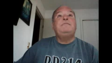 mackdocc001 online show from December 28, 2024, 3:04 pm