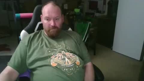 mackhere4u online show from May 5, 2026, 4:42 am