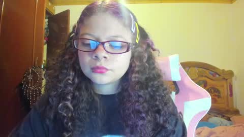 Snapshot of madam_sativa chatting on January 30, 2025, 9:47 pm di online show from January 30, 2025, 9:47 pm