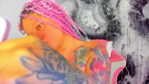 Snapshot of madam_sativa chatting on October 2, 2025, 6:26 pm di online show from October 2, 2025, 6:26 pm