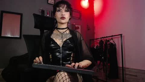 Snapshot of madame0sphereboss chatting on July 21, 2026, 1:19 am Valeria independient model online show from July 21, 2026, 1:19 am