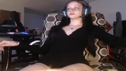 Madame Bubs online show from April 4, 2026, 10:18 pm