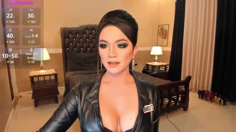 Snapshot of madammistressdominatrixxx chatting on January 13, 2025, 12:19 am Alison Kloss online show from January 13, 2025, 12:19 am
