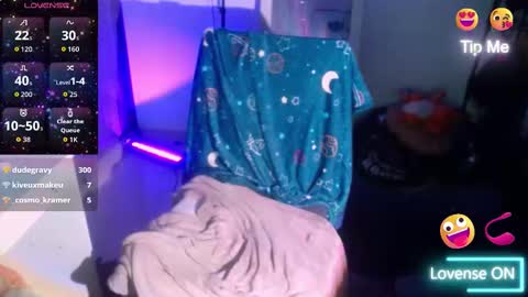 Snapshot of madcatberry chatting on October 16, 2025, 5:08 am alex online show from October 16, 2025, 5:08 am