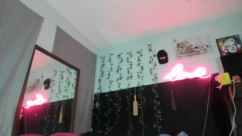 Maddi Avalon online show from February 3, 2026, 3:37 am