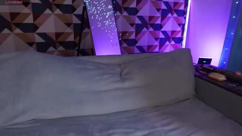 Maddi online show from February 10, 2025, 12:30 am