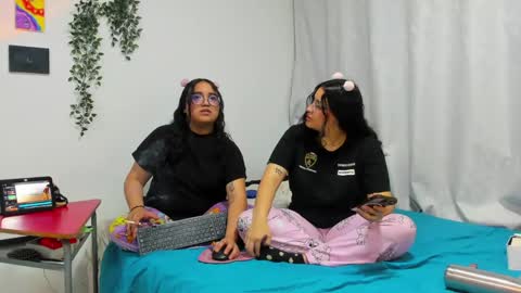 Maddie and Chelsea online show from March 22, 2026, 9:45 am