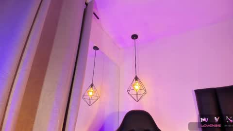 Maddie Ray online show from May 19, 2026, 1:56 am
