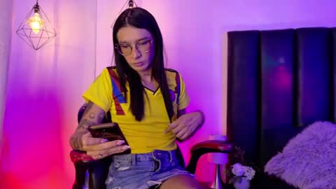 Maddie Ray online show from June 28, 2026, 5:35 am