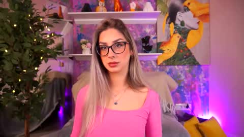 Snapshot of maddiebryggs chatting on February 8, 2026, 10:07 am Maddie online show from February 8, 2026, 10:07 am