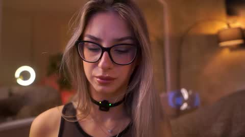 Maddie online show from April 18, 2026, 7:58 pm