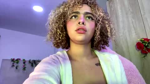 Maddie online show from October 21, 2025, 12:33 am