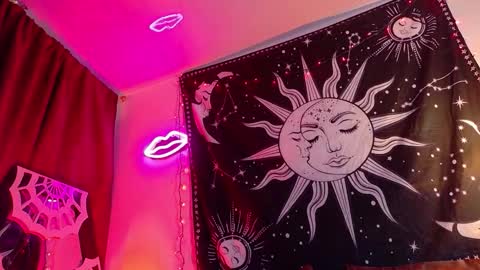 Miss Lust online show from March 5, 2026, 1:51 pm