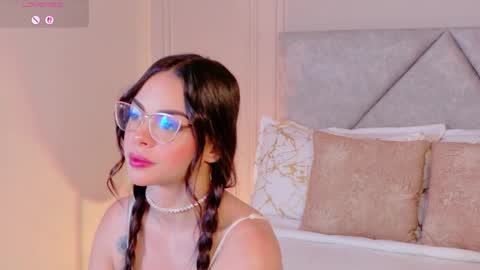 Maddison online show from April 8, 2026, 11:37 pm