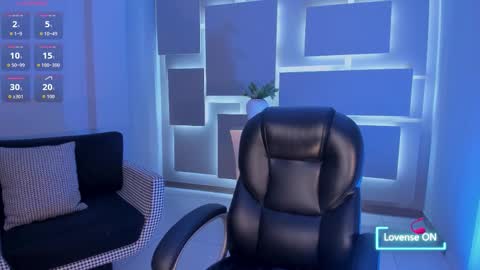 Maddison online show from March 13, 2026, 8:59 pm