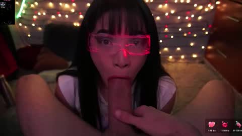 Snapshot of maddisrock chatting on October 13, 2025, 10:26 am madis online show from October 13, 2025, 10:26 am