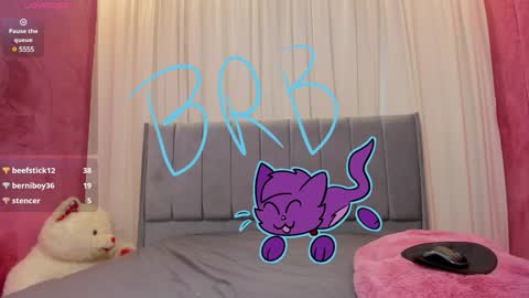 Snapshot of maddy_bennet chatting on December 2, 2024, 11:29 pm Maddy Please help me with your thumbs up its important online show from December 2, 2024, 11:29 pm