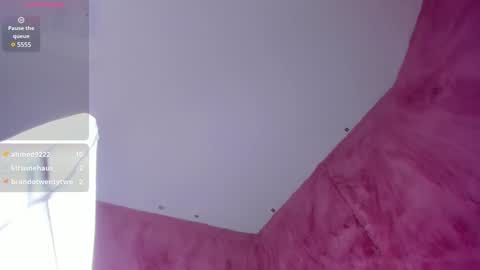 Snapshot of maddy_bennet chatting on December 30, 2024, 11:28 pm Maddy Please help me with your thumbs up its important online show from December 30, 2024, 11:28 pm