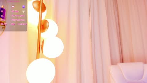 Snapshot of maddy_bennet chatting on January 18, 2025, 11:33 pm Maddy Please help me with your thumbs up its important online show from January 18, 2025, 11:33 pm